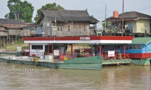 adventure, Boat ride, Dayak Ngaju, excursion, floating house, Indonesia, Kahayan bridge, nature, Obyek wisata, outdoor, authentic village, Kapal Susur Sungai, Wow Borneo,