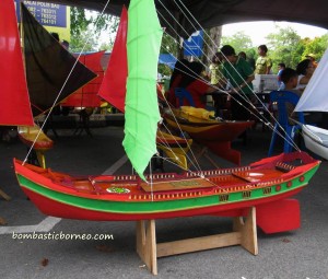 Bau, boat race, Borneo, Jong Regatta, Miniature sail boat racing, outdoor, Sarawak, Tasik Biru, tourist attraction, travel guide, water sports,