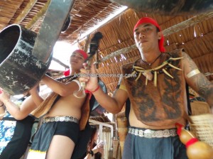 authentic, Borneo culture, destination, Ethnic, indigenous, Kampung Taee village, Kuching, Kumang, land dayak, Malaysia, native, outdoors, Serian, thanksgiving, Tourism event, tourist attraction, tribal, tribe,