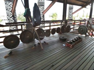 longhouse, Rumah Panjang Betang, authentic, Indigenous, backpackers, culture, ritual ceremony, Pekan Gawai, harvest festival, Indonesia, West Kalimantan, Tourism, obyek wisata, traditional, travel guide, tribe,