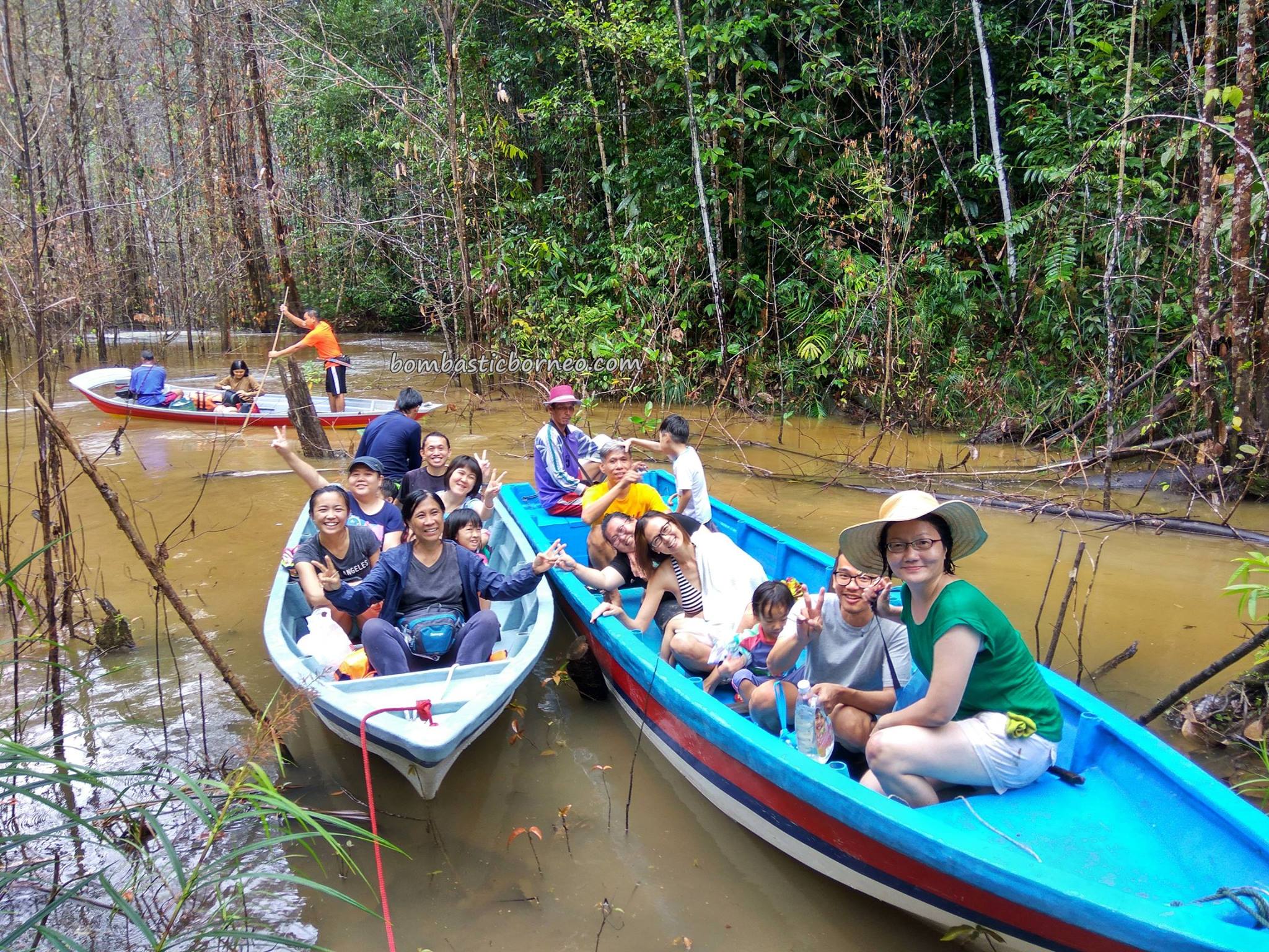 Gono Cascade, adventure, nature, outdoor, boat ride, authentic, Bengoh Dam, Kampung Ayun, village, Borneo, Padawan, Kuching, community Service, native, tribe,