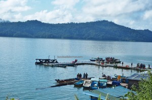 Hydroelectric Power, Empangan, Borneo, Bintulu, Malaysia, native, traditional, local market, floating house, exotic fish, Protected Animals, wildlife, jetty, Tourism, 沙捞越巴贡水坝