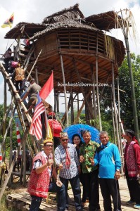 Gawai Harvest Festival, authentic, backpackers, Borneo, Indonesia, Desa Tangguh, Dusun Betung, native, Baruk, skull house, Tourism, tourist attraction, traditional, travel guide, village, 西加里曼丹婆罗洲