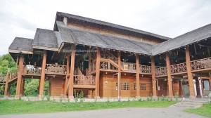 Pusat Kebudayaan Murut, authentic, backpackers, native, tribal, museum, gallery, Borneo, Tenom, Malaysia, Interior Division, longhouse, tourism, tourist attraction, traditional, travel guide,
