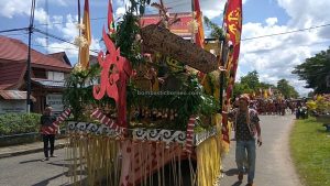 Gawai parade, Suku Dayak Kapuas Hulu, harvest festival, authentic, tribal, event, destination, Ethnic, native, Tourism, tourist attraction, travel guide, 探索婆罗洲文化, 印尼西加里曼丹, 达雅克丰收节日