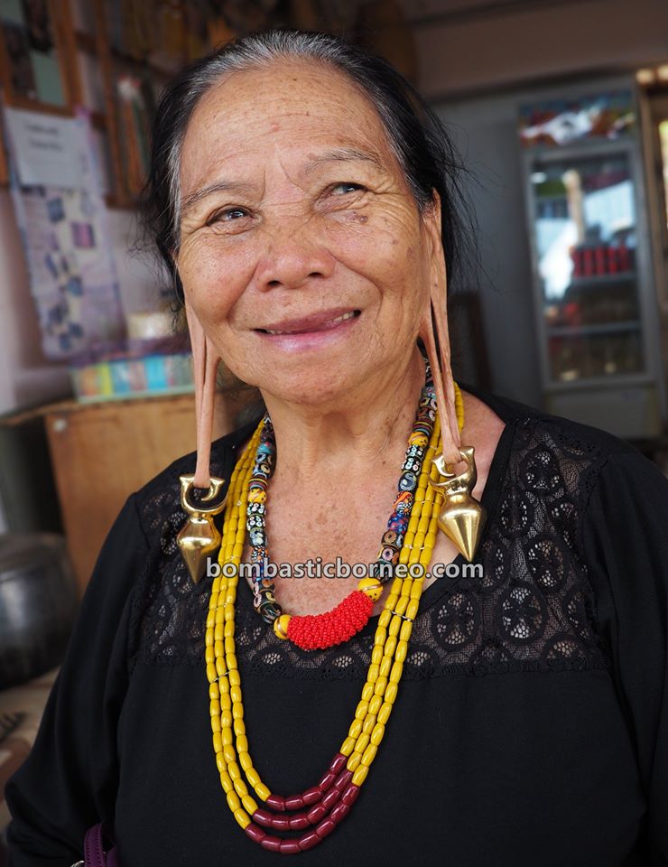 Bario Food Cultural Festival, elongated earlobes, beads, authentic, indigenous, traditional, Ethnic, Dayak Kelabit, native, orang ulu, tribal, Sarawak, Travel, Borneo, Malaysia,